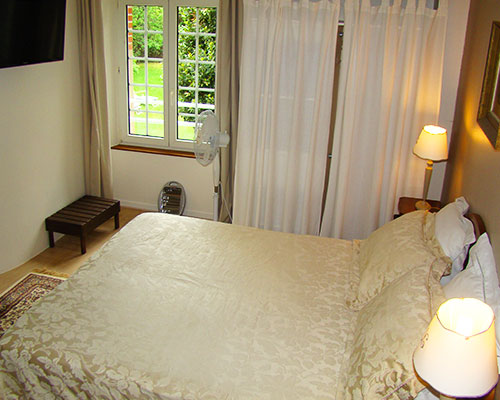 Chambre-Baccara-couv-Longere-La-Longere-du-Plessis-Maison-Hote-Gite-Nantes